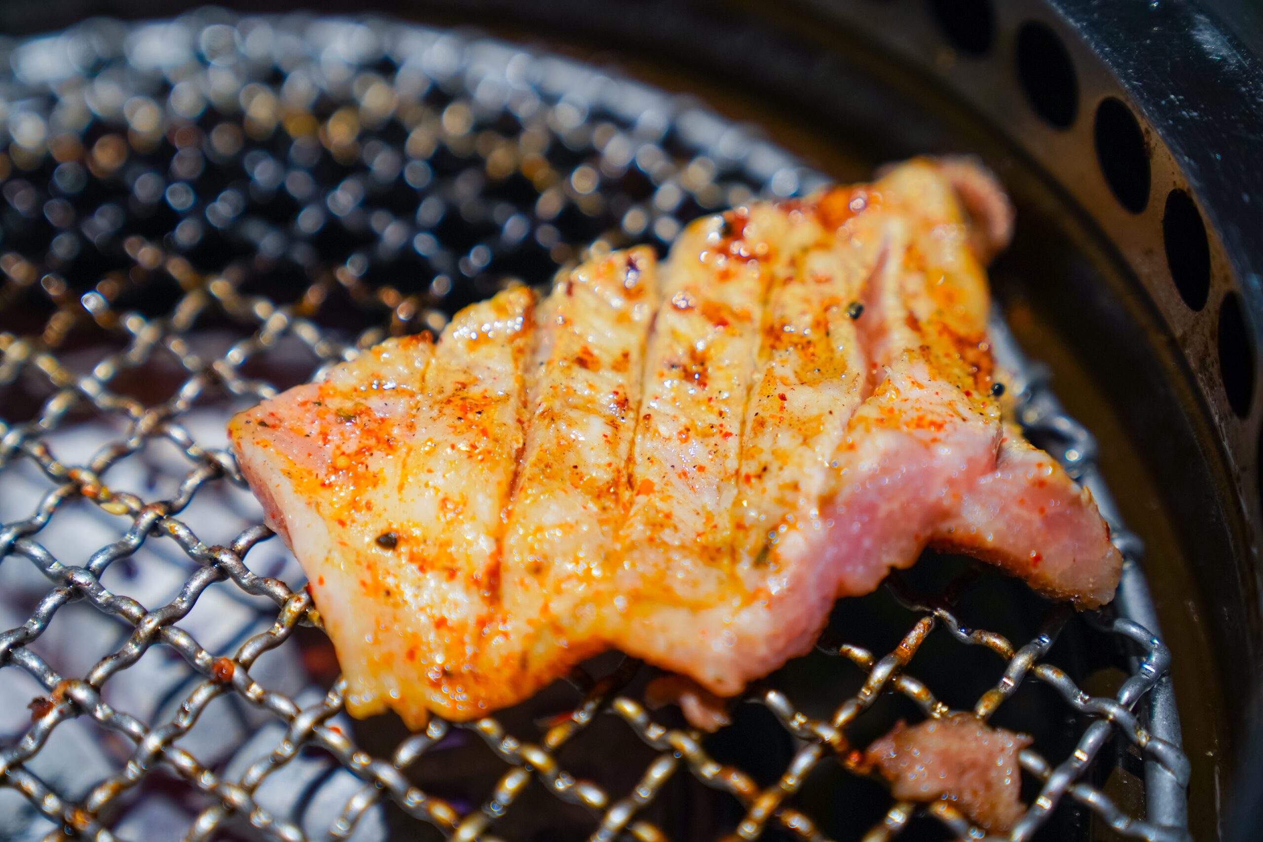 【台中西屯│美食】燒肉風間 Kazama | 老虎城店。洞穴風燒肉空間，和牛套餐大口吃燒肉，附餐選擇多又美味 @Jason&#039;s Life