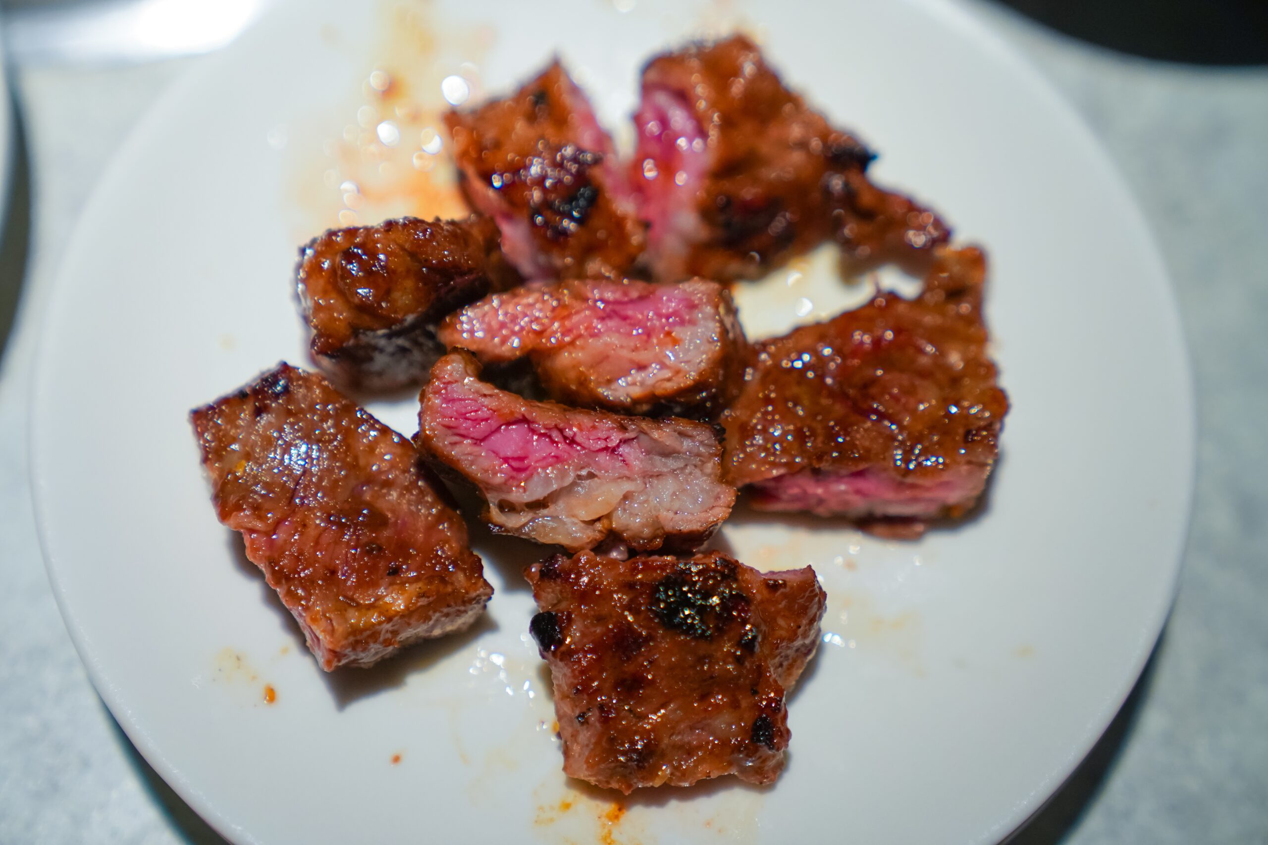 【台中西屯│美食】燒肉風間 Kazama | 老虎城店。洞穴風燒肉空間，和牛套餐大口吃燒肉，附餐選擇多又美味 @Jason&#039;s Life