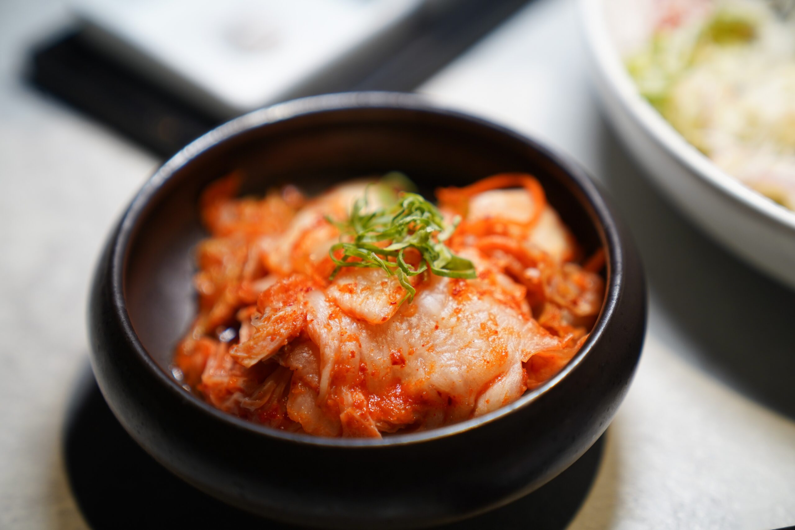 【台中西屯│美食】燒肉風間 Kazama | 老虎城店。洞穴風燒肉空間，和牛套餐大口吃燒肉，附餐選擇多又美味 @Jason&#039;s Life